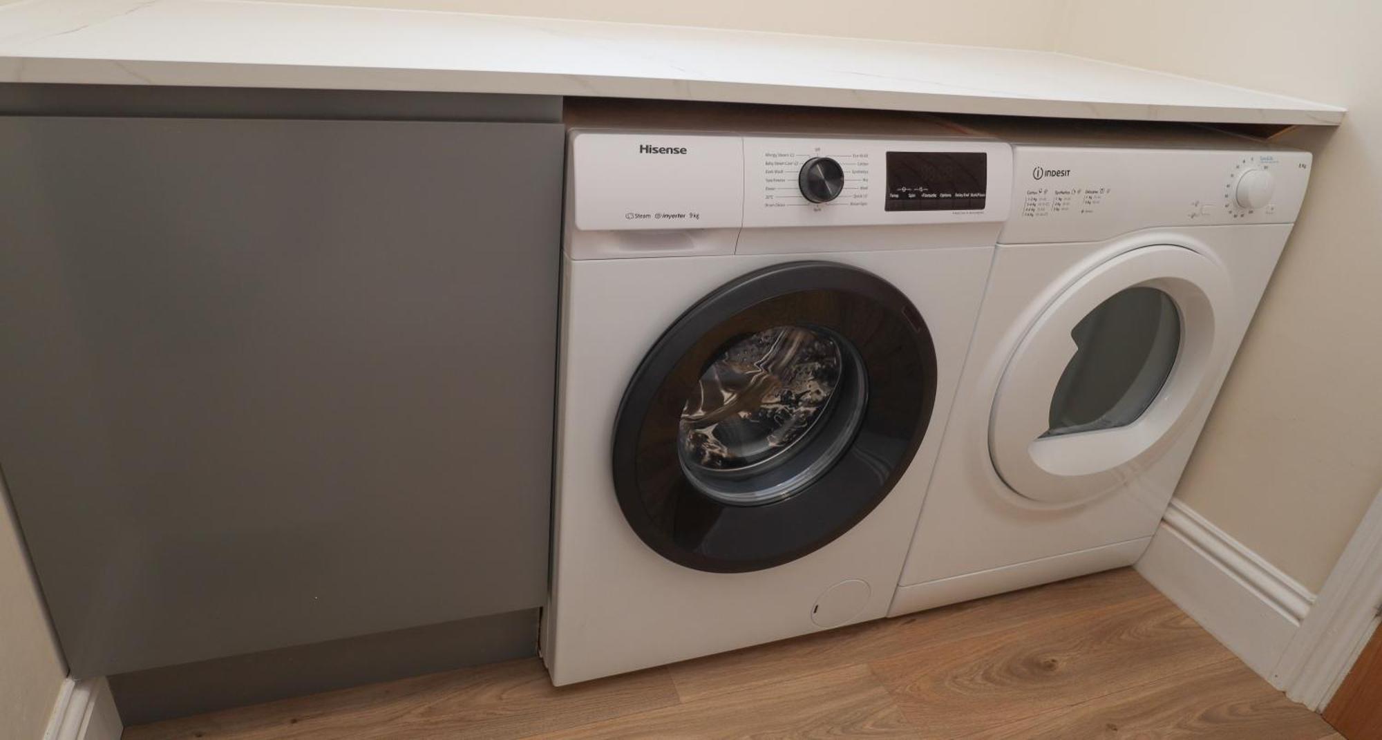 Aqua Nest Eastbourne - En-Suite, Free Parking, Kitchen Bagian luar foto