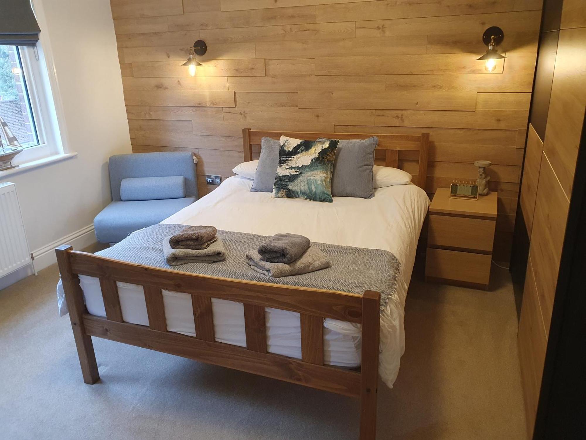 Aqua Nest Eastbourne - En-Suite, Free Parking, Kitchen Bagian luar foto